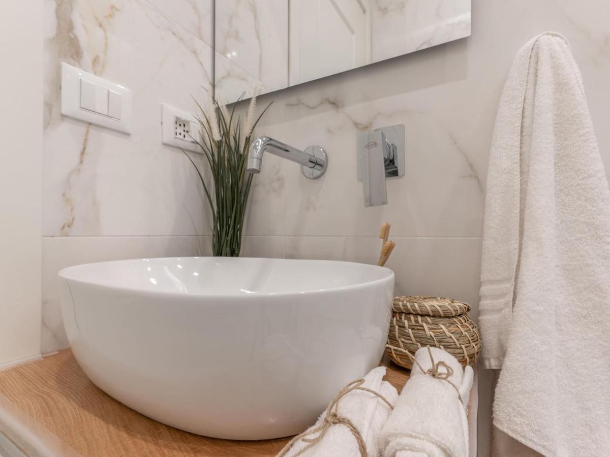 The Best Rent - Gorgeous One-Bedroom Apartment In Ticinese 米兰 外观 照片